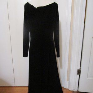 Lucia Lukken Black Velvet Long Stretchy Dress